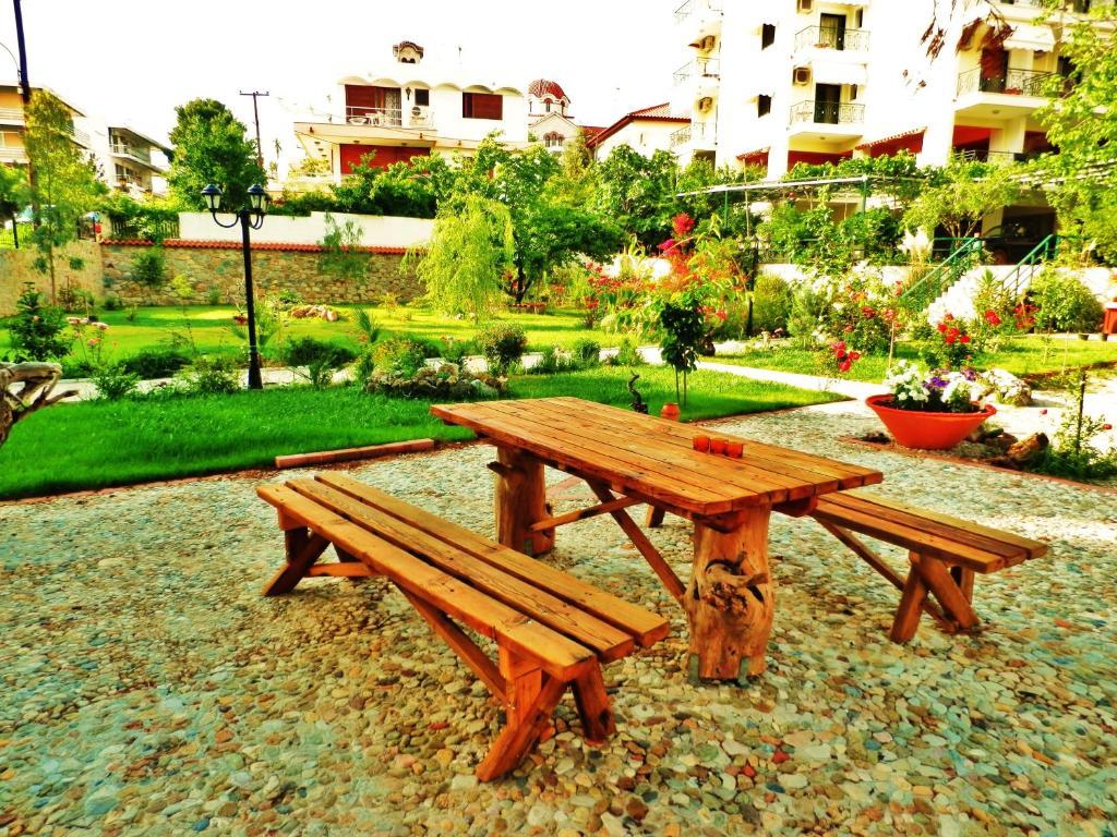 Sagini Boutique Hotel Loutra Edipsou  Exterior foto